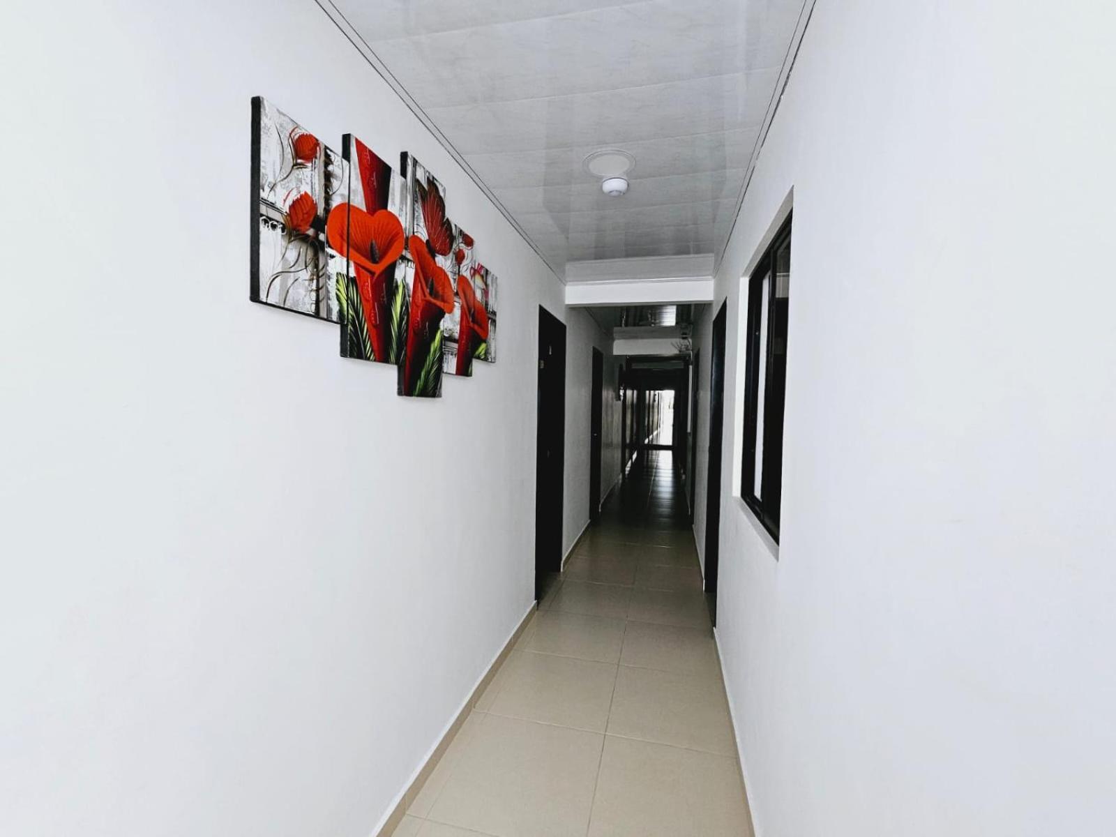 Hotel Big Ben Malaga Santander Luaran gambar