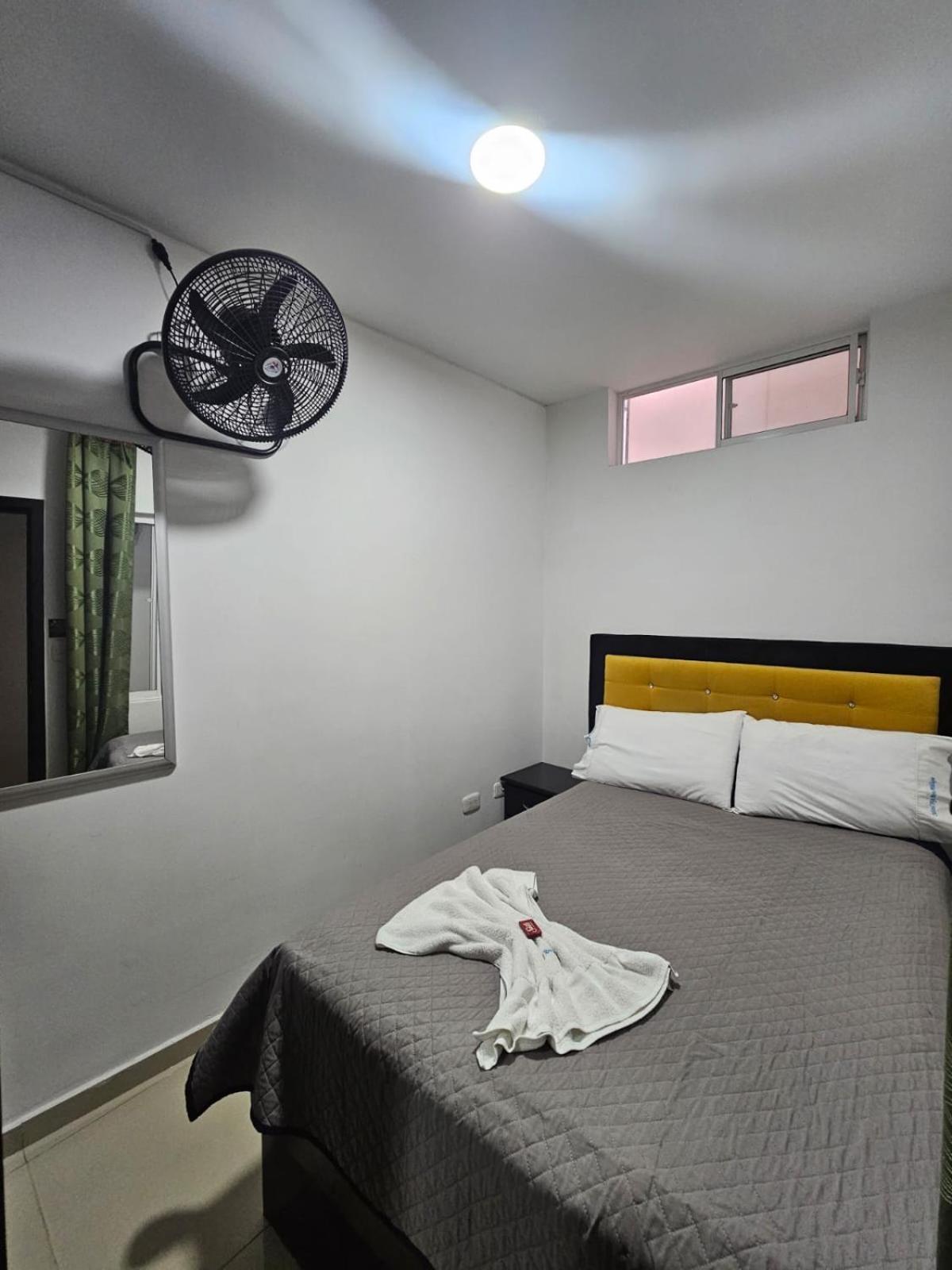 Hotel Big Ben Malaga Santander Luaran gambar